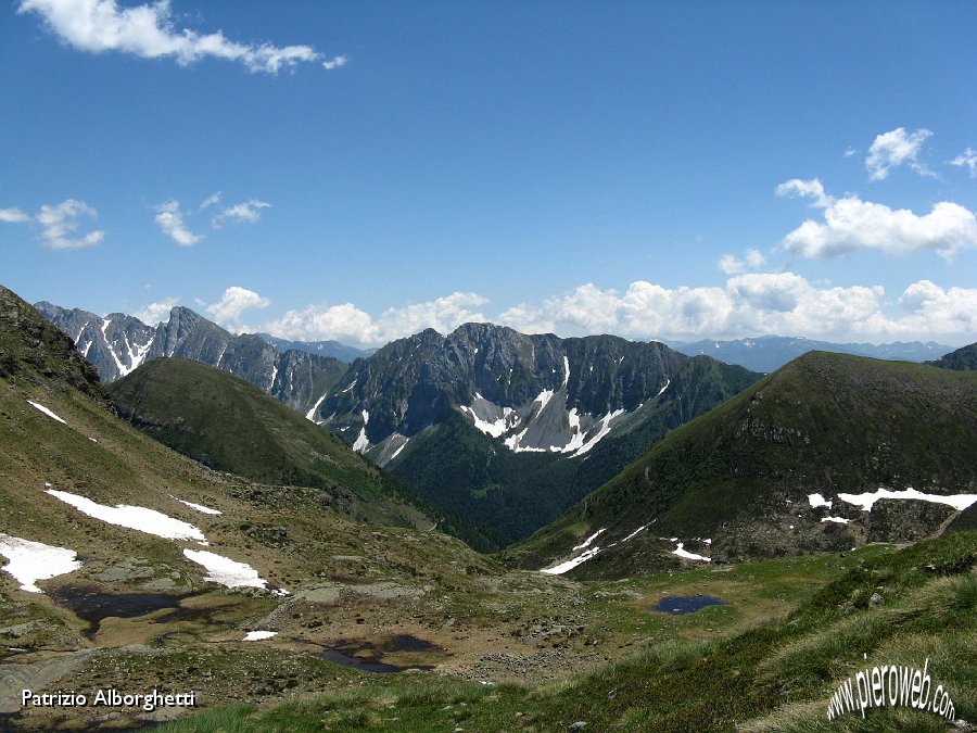 16-Verso le cime Bagozza e Vai Piane.JPG